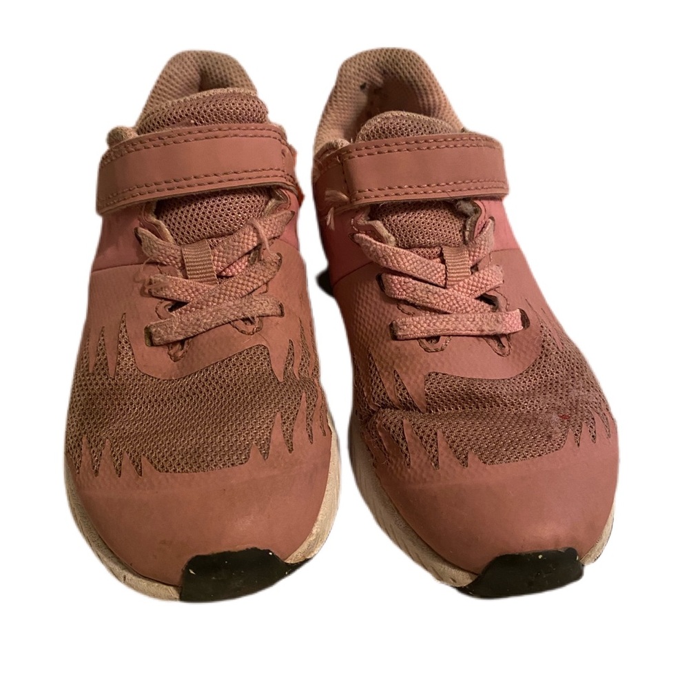 Girls Pink Nike Sneakers